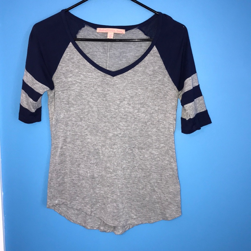 Baseball tee